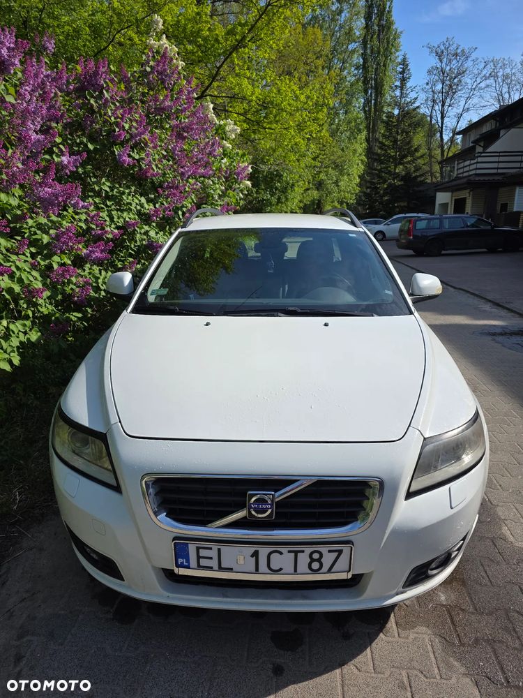 Volvo V50 D2 R-Design - 2