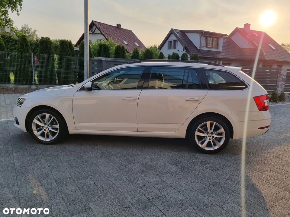 Skoda Octavia 2.0 TDI SCR Style DSG - 8