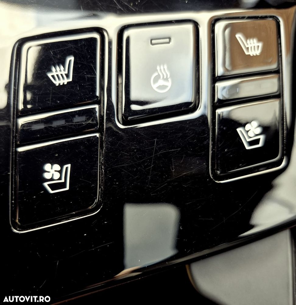 Kia Sportage 1.6T-GDI Hybrid 2WD Aut. GT-Line - 24