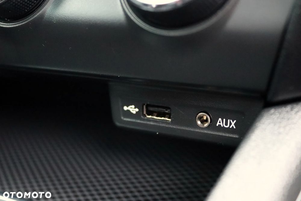 Skoda Octavia 2.0 TDI 4x4 DSG RS - 36