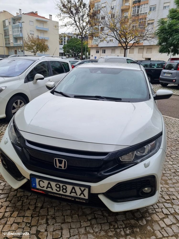 Honda Civic 1.0 i-VTEC Elegance - 19