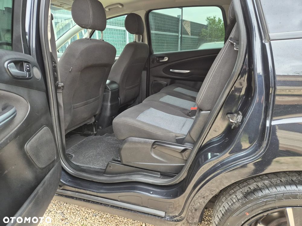 Ford S-Max 2.0 TDCi Titanium - 9