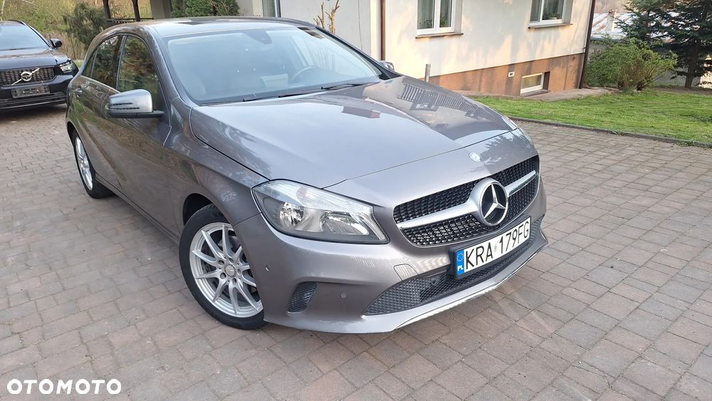 Mercedes-Benz Klasa A 180 7G-DCT Activity Edition - 10