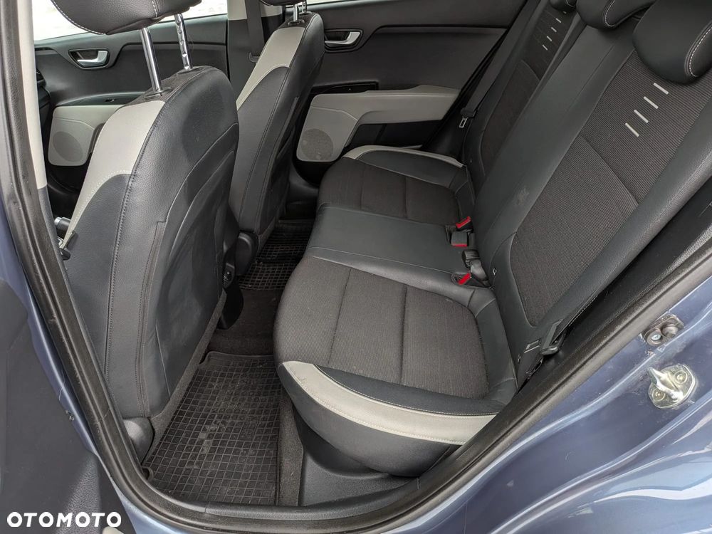 Kia Stonic 1.4 M - 14