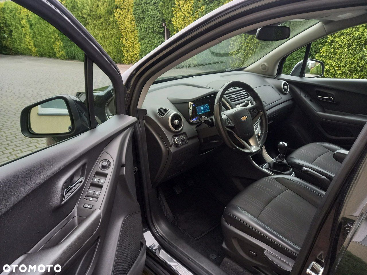 Chevrolet Trax 1.6 LT - 27