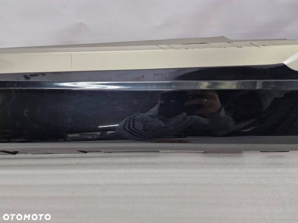 BMW E92 / E93 06- PRAWA LISTWA PROGOWA / NAKŁADKA PROGU , NR 51777130874 , NR AUKCJI PR263 - 5