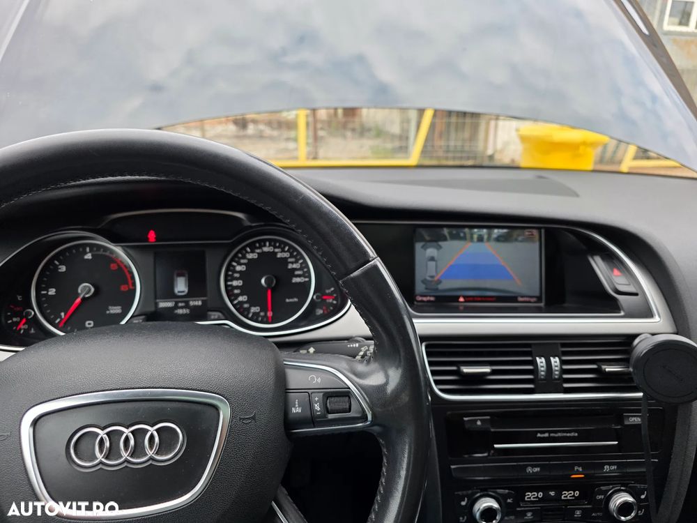 Audi A4 Avant 2.0 TDI - 8