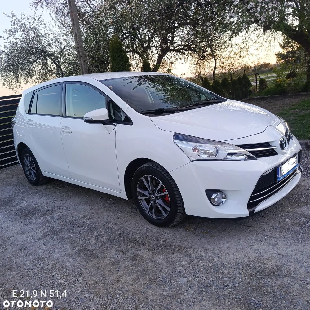 Toyota Verso 2.0 D-4D 5-Sitzer Executive - 29