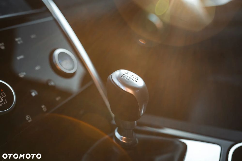 Land Rover Discovery Sport - 18