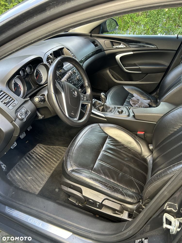 Opel Insignia - 8