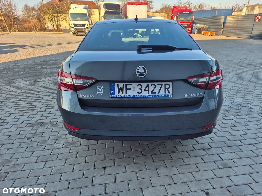 Skoda Superb - 5