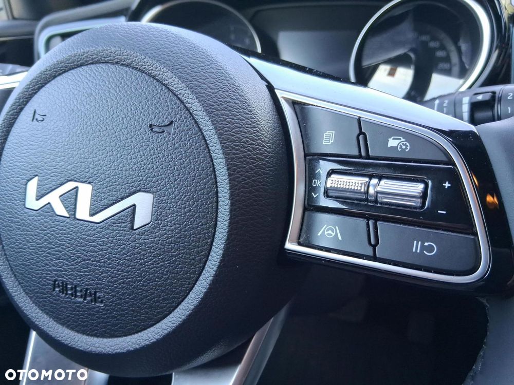 Kia XCeed 1.6 T-GDI Tribute DCT - 25