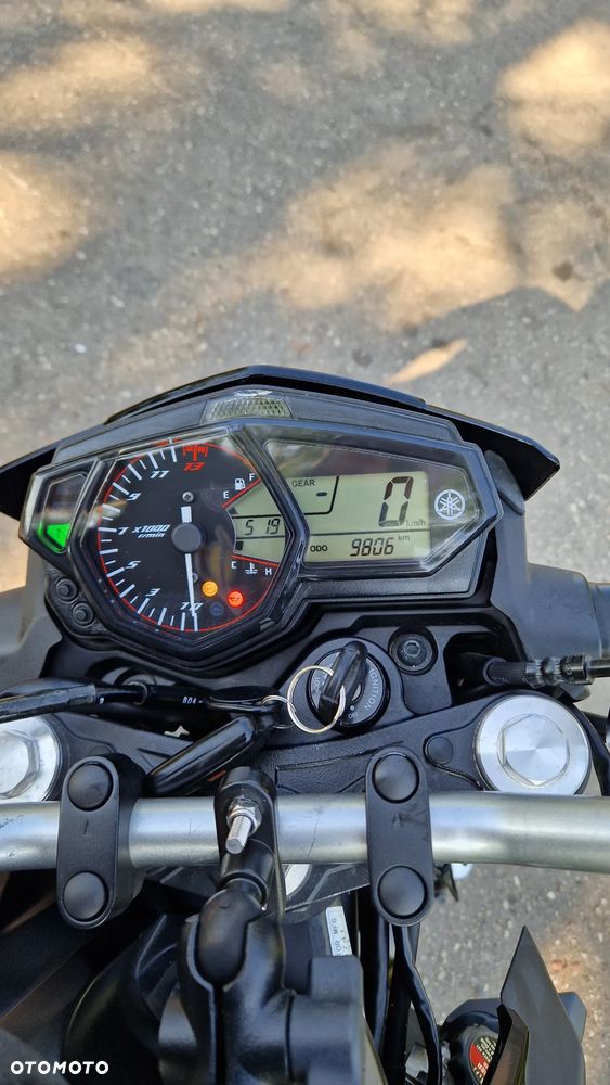 Yamaha MT - 6
