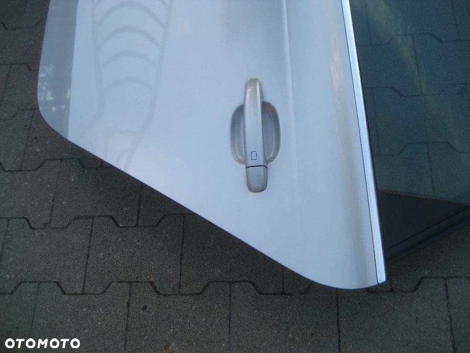 audi a4 b8 08-12r drzwi tył lewe sedan kod lakieru LX7W - 7