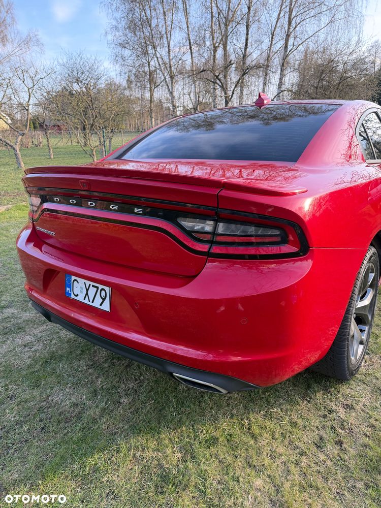Dodge Charger 5.7 V8 RT - 2