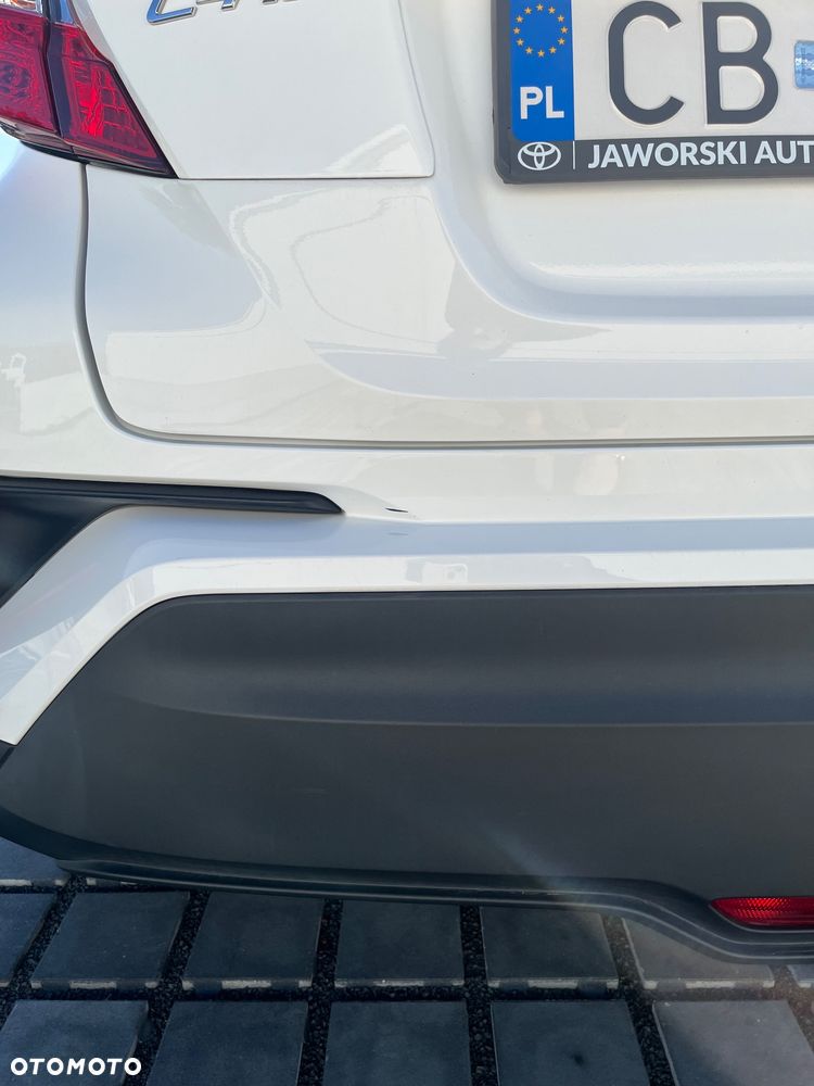 Toyota C-HR 1.2 T Premium - 8
