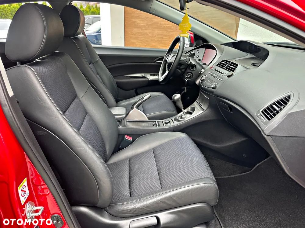 Honda Civic 1.8i-VTEC Sport - 23