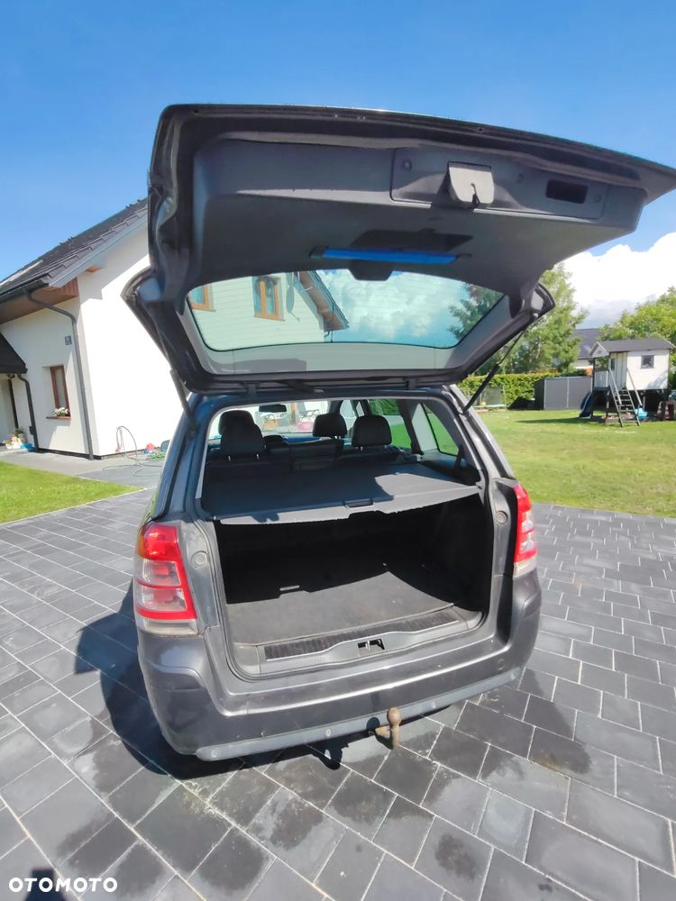 Opel Zafira 1.7 CDTI - 12