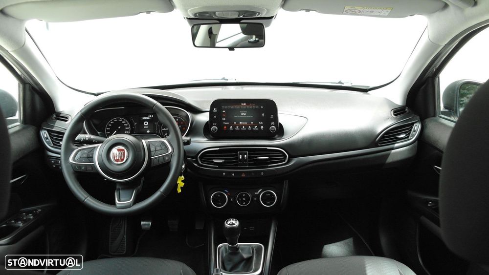 Fiat Tipo Station Wagon 1.3 Multijet City Life - 28