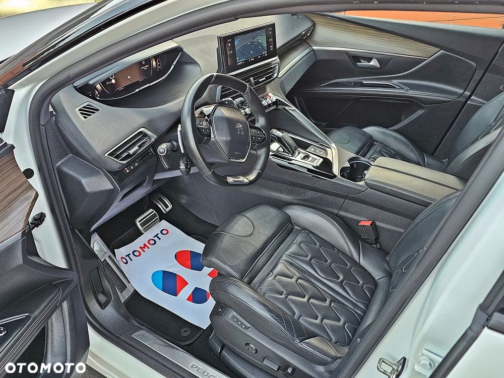 Peugeot 5008 PureTech 180 EAT8 Stop & Start GT - 14