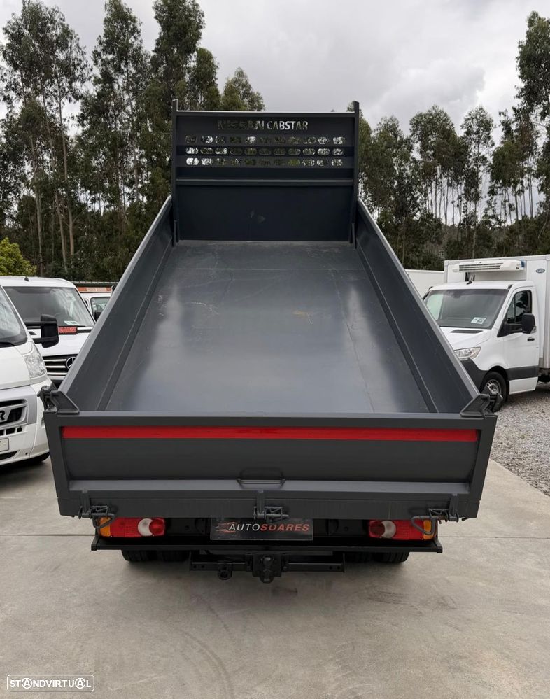 Nissan Cabstar Tri-basculante - 9