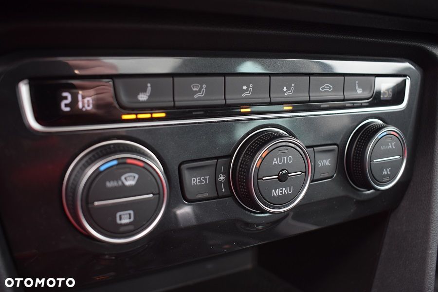 Volkswagen Tiguan 2.0 TDI SCR DSG Elegance - 27