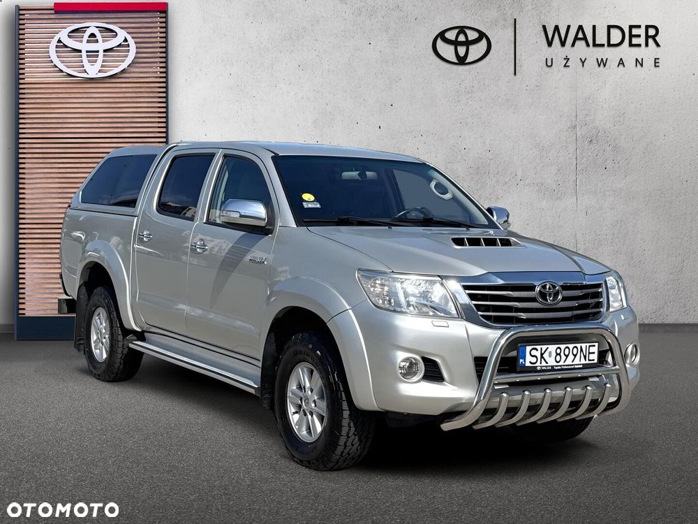 Toyota Hilux 2.5 D-4D SR - 3