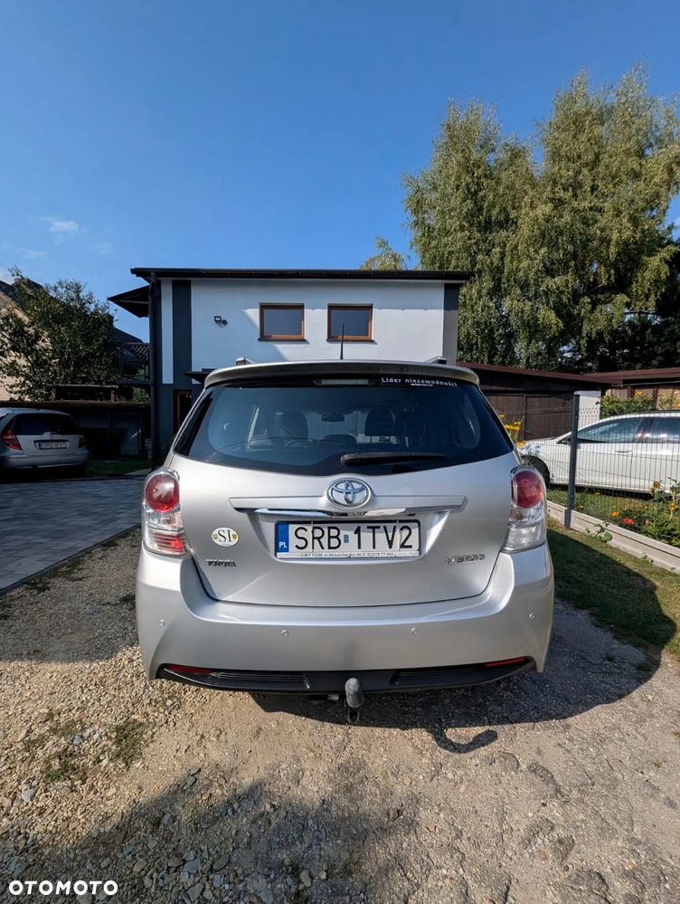 Toyota Verso 2.2 D-CAT Prestige - 3