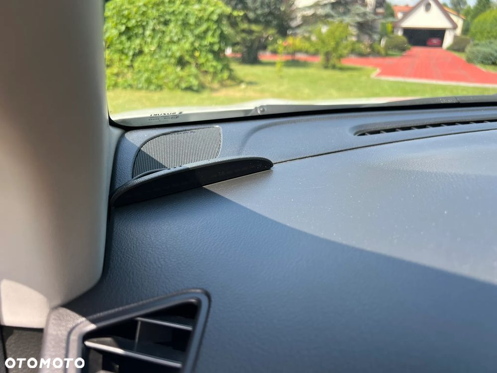 Suzuki SX4 S-Cross 1.0 T Premium - 16
