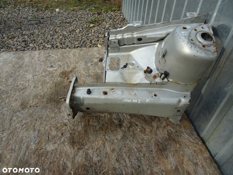 ĆWIARTKA PODŁUŻNICA PRAWA PRZEDNIA FORD FOCUS II - 3