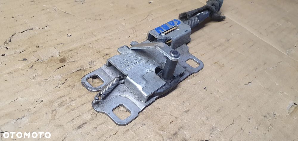 Zamek klapy bagażnika dociąg Audi A8 D3 4E0827383C 4E0827383D - 3