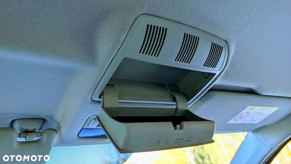 Skoda Fabia 1.0 Ambition - 24