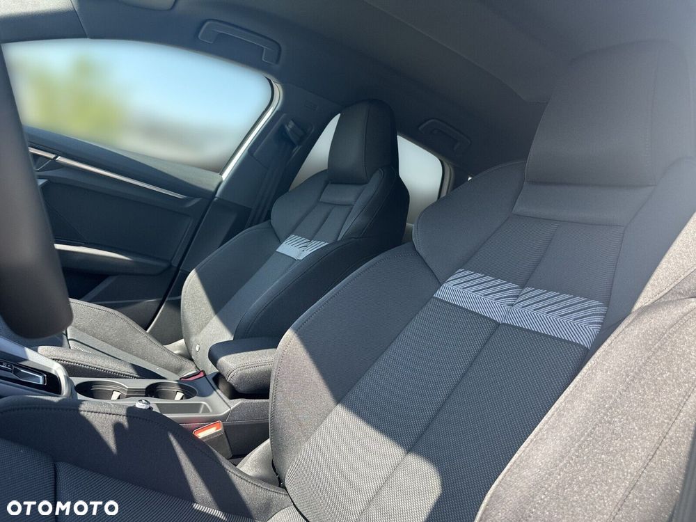 Audi A3 Sportback - 15