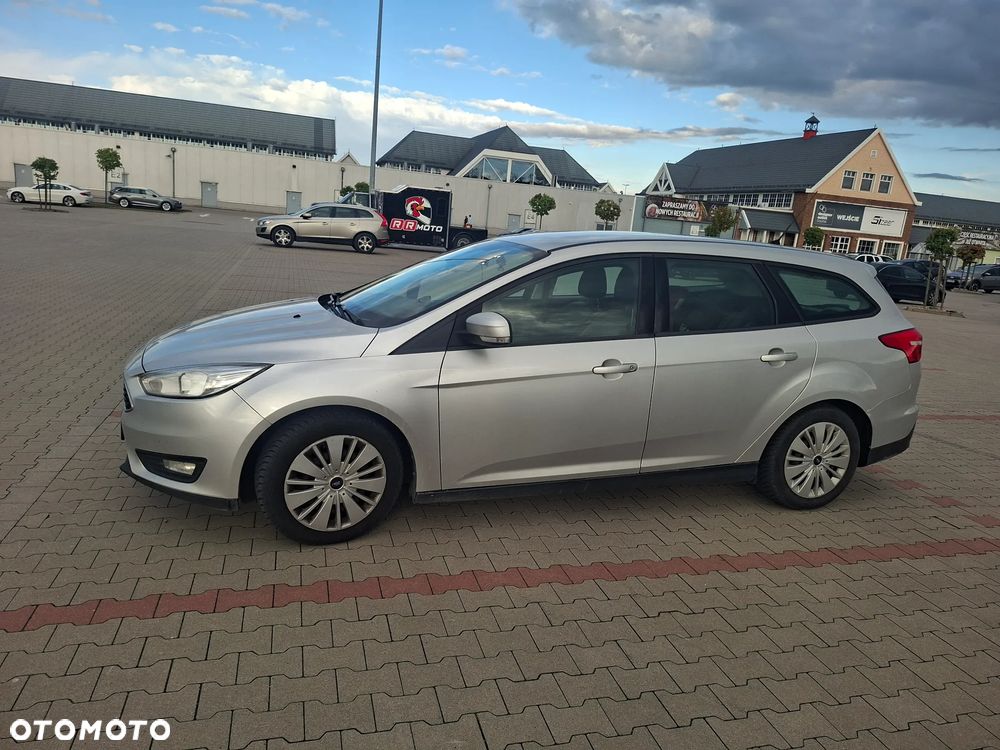 Ford Focus - 1
