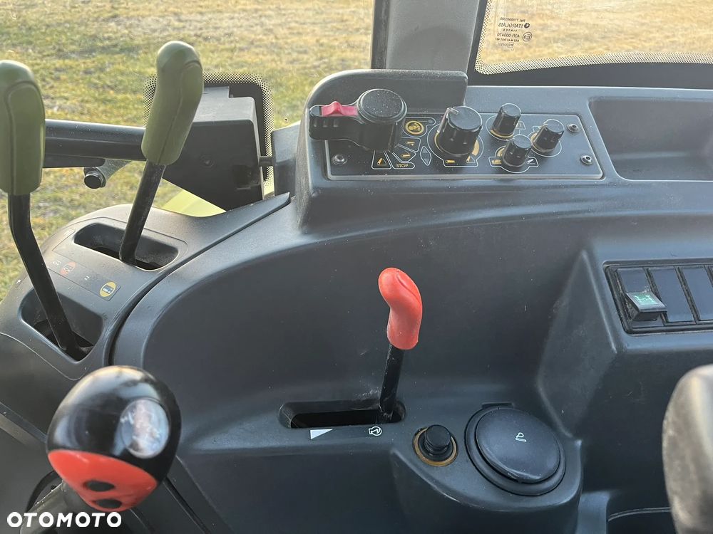 Claas Axos 320 Cx - 6