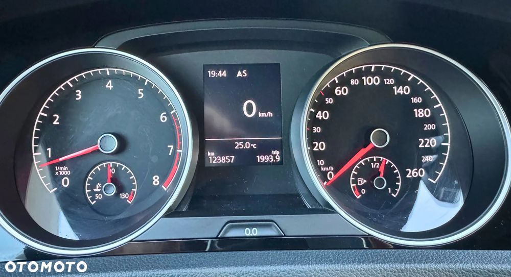 Volkswagen Golf 1.4 TSI BMT ACT Highline - 20