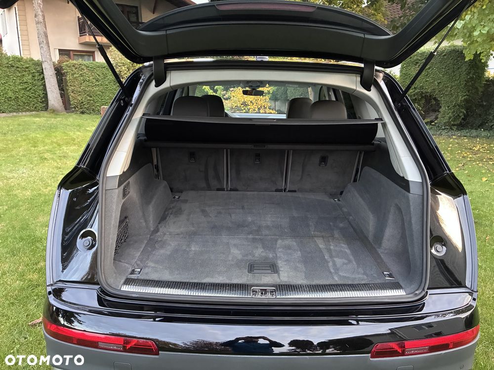 Audi Q7 3.0 TDI ultra Quattro Tiptr - 21