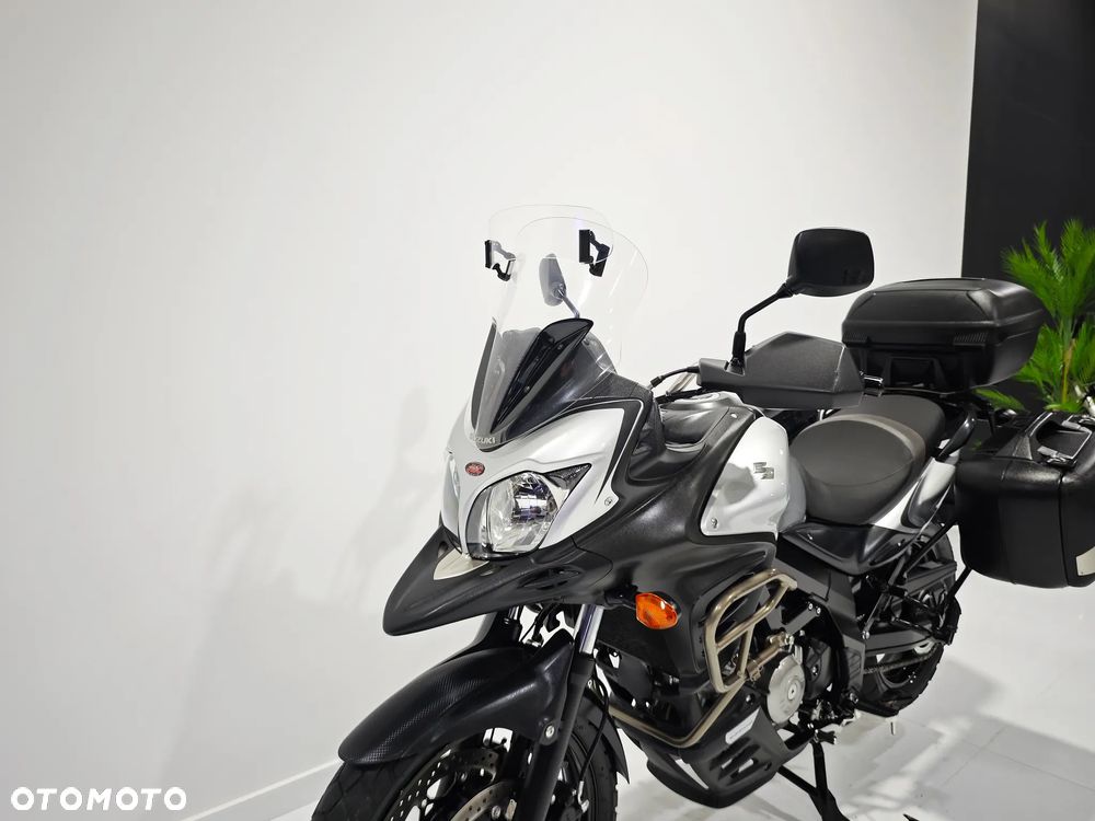 Suzuki V-STROM - 12