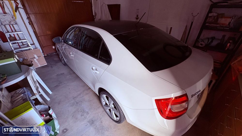 Skoda Rapid 1.6 TDI Active - 3