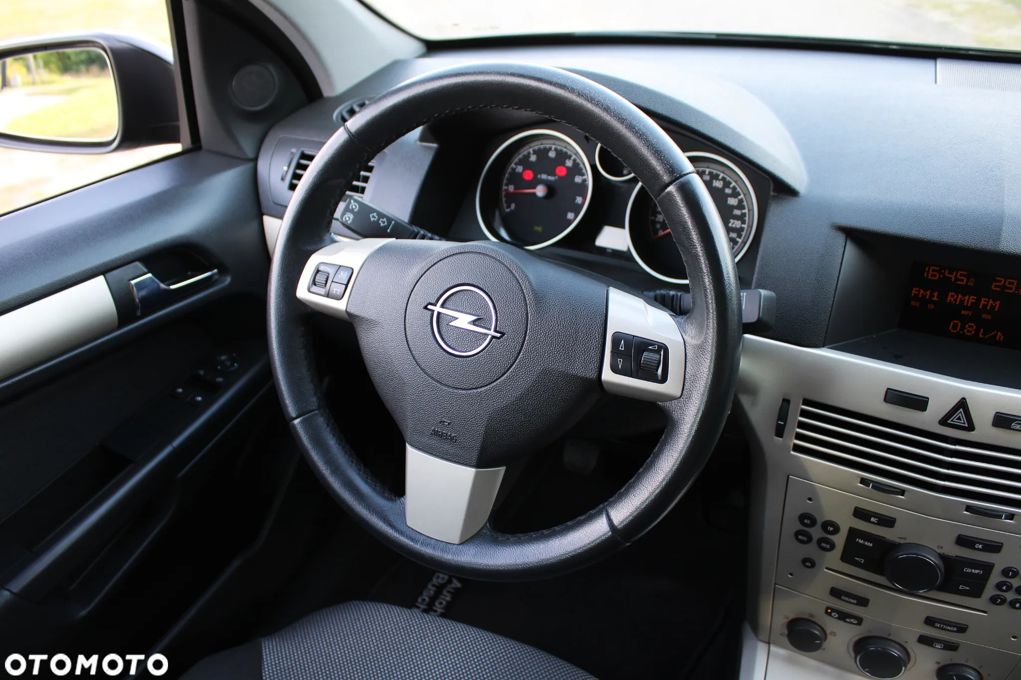 Opel Astra - 19