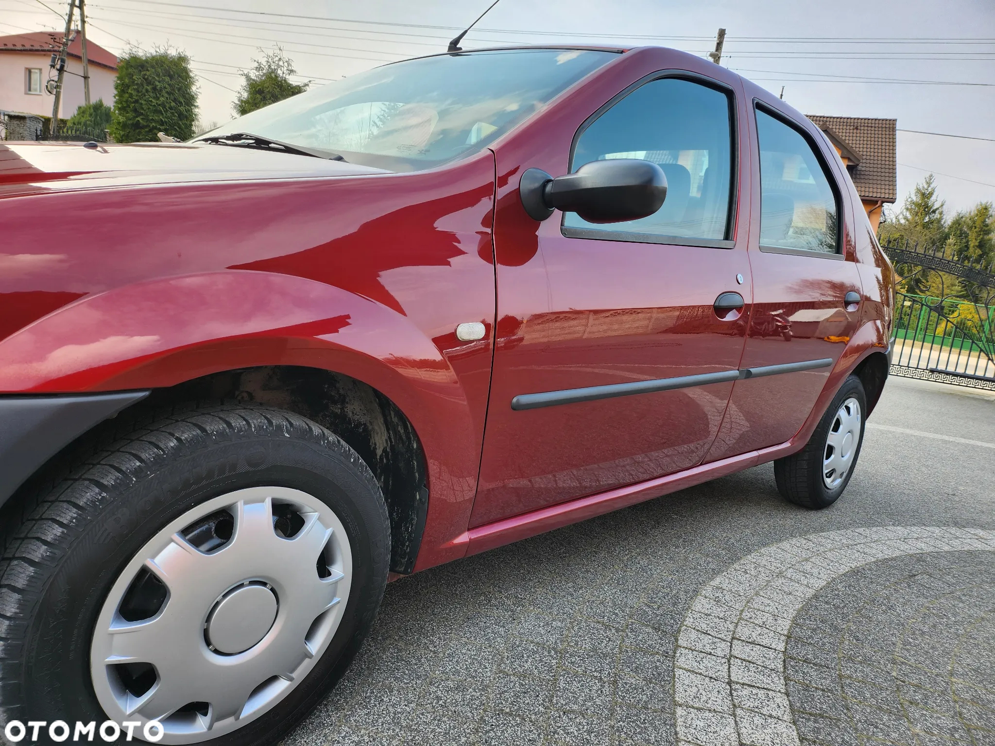 Dacia Logan - 2