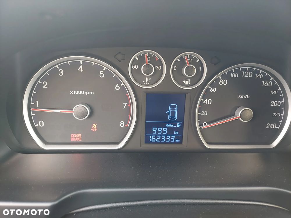 Hyundai i30 1.4 Base + - 14