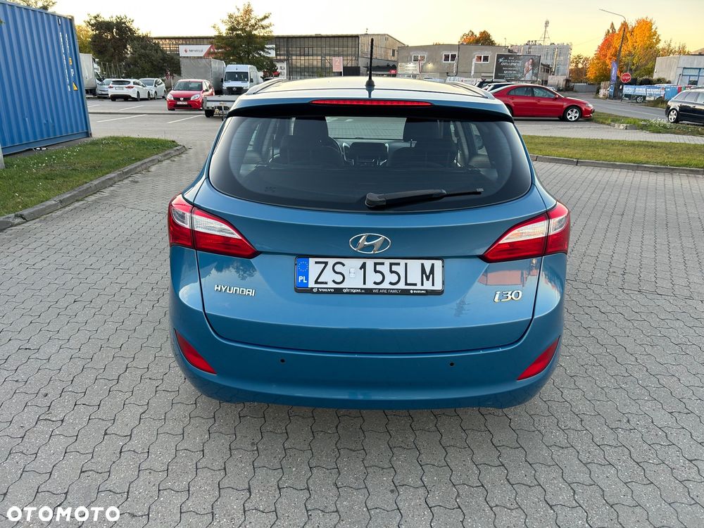 Hyundai i30 1.4 CRDi Comfort - 5