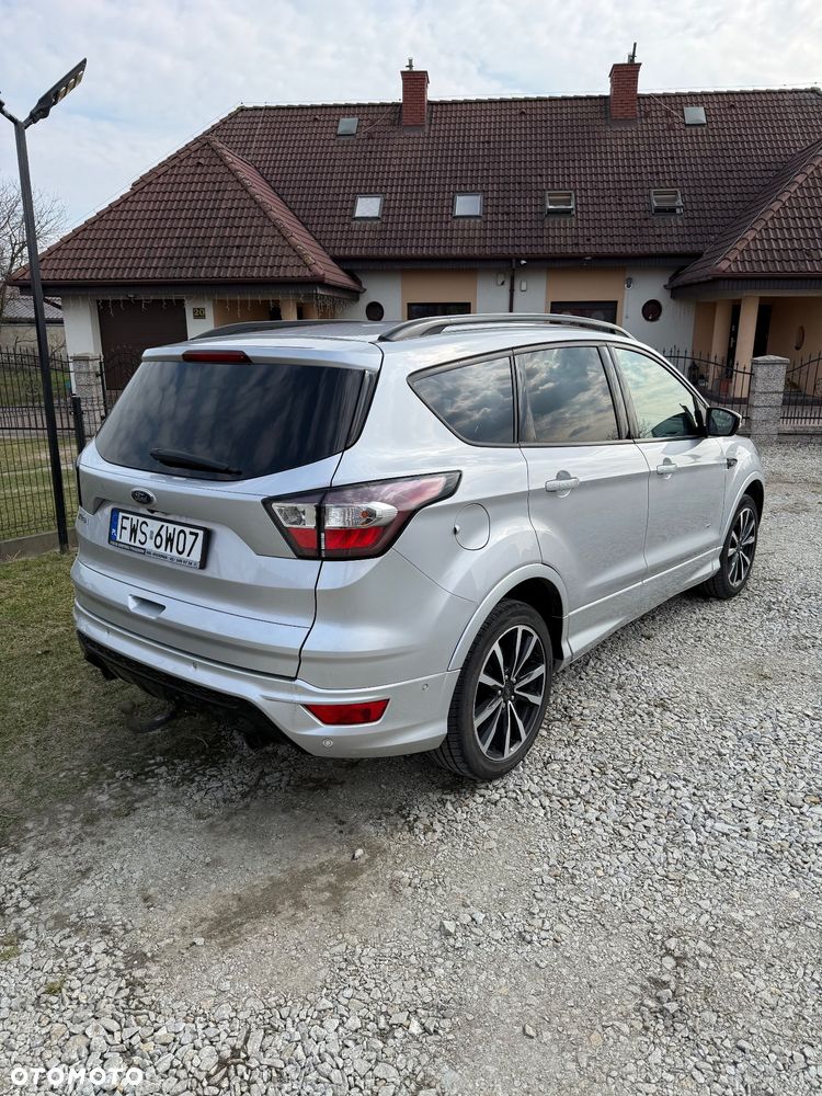 Ford Kuga 2.0 TDCi 4x4 ST-Line - 4
