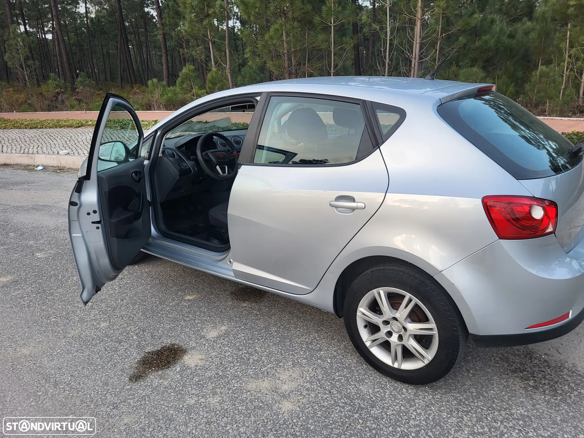 SEAT Ibiza 1.2 12V Reference - 16