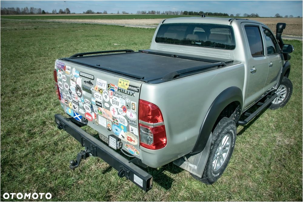 Toyota Hilux 3.0 D-4D SR5 - 5
