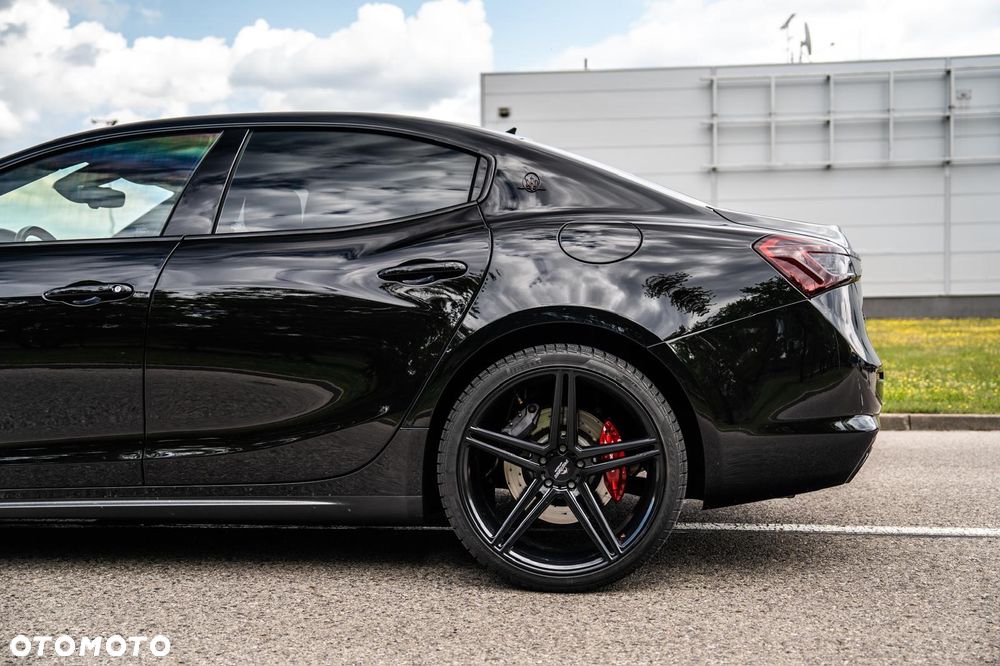 Maserati Ghibli S Q4 - 18