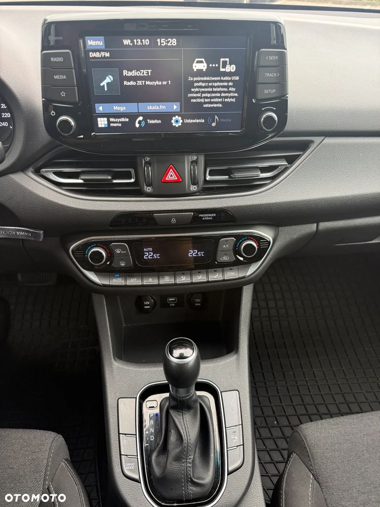 Hyundai i30 1.5 T-GDI 48V Comfort DCT - 38
