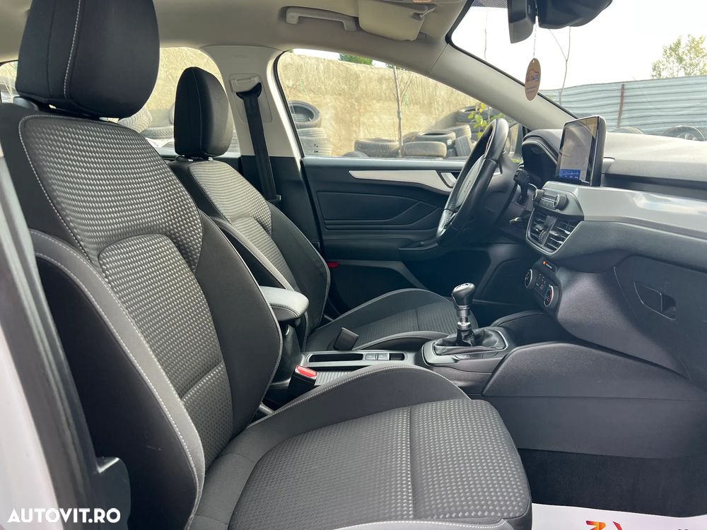 Ford Focus 1.5 EcoBlue Start-Stopp-System TREND - 8