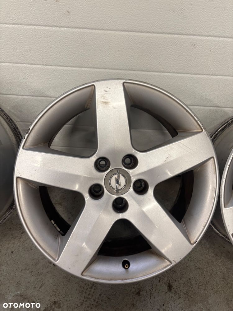 Alufelgi Opel 5x110 7.5Jx17 ET 39 - 5